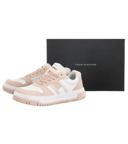 Tommy Hilfiger Flag Low Cut Lace-Up Sneaker Pink/White T3A9-32719-1467 X054 (TH670-a) spordijalatsid