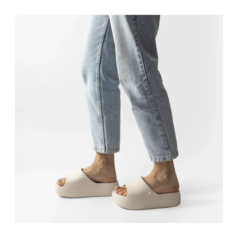Melissa Free Platform Slide AD 35859/AS384 Beige (ML295-a) kingad