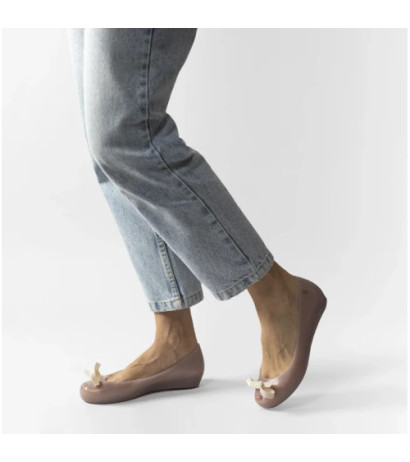 Melissa Ultragirl Bow III AD 33891/BA705 Beige (ML326-c) baleriinid