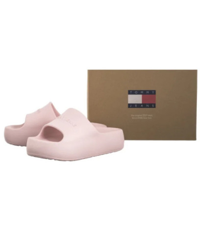 Tommy Hilfiger Tjw Chunky Pool Slide Ess Delicate Pink EN0EN02879 TIO (TH1325-a) Naiste kingad/klappide klapid
