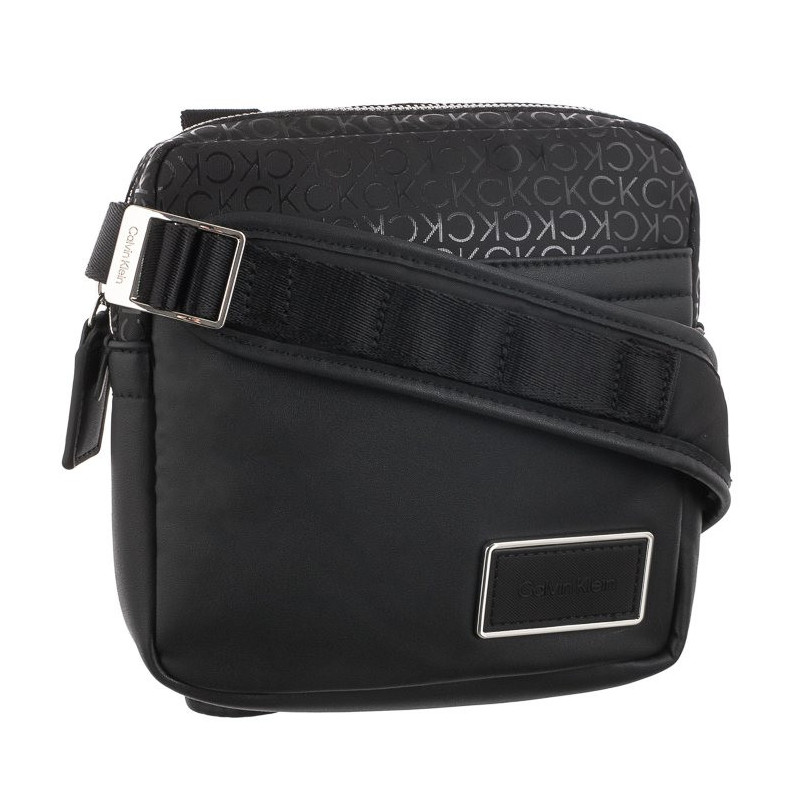 Calvin Klein CK Elevated Cony Reporter S Mono Black Tonal Mono K50K510279 01I (CK243-a) käekott