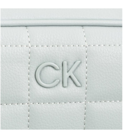 Calvin Klein Square Quilt Camera Bag Pigeon K60K612331 PEB (CK476-b) käekott