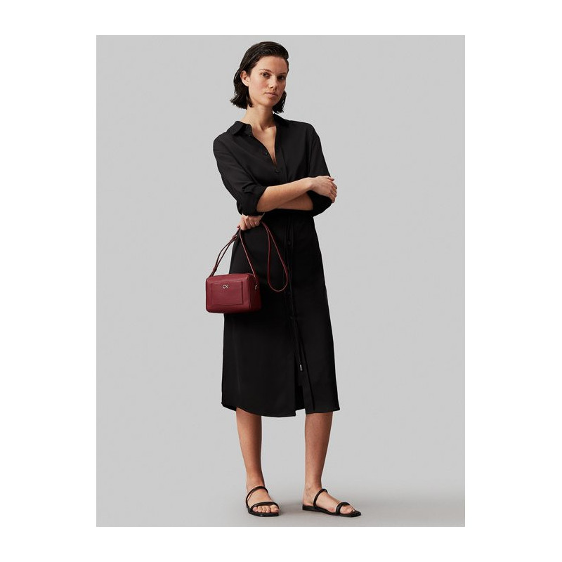 Calvin Klein CK Daily Camera Bag Pebble Biking Red K60K612274 XAI (CK522-c) käekott