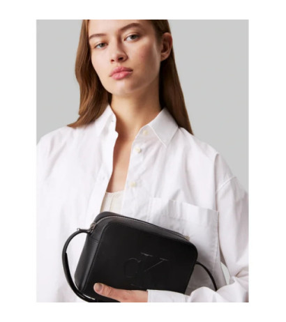 Calvin Klein Sculpted Camera Bag Deboss Black K60K612726 BEH (CK583-a) käekott