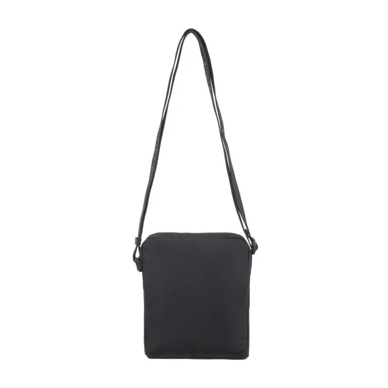 Calvin Klein Over Webbing Reporter18 NY Black K50K512567 BEH (CK585-a) käekott