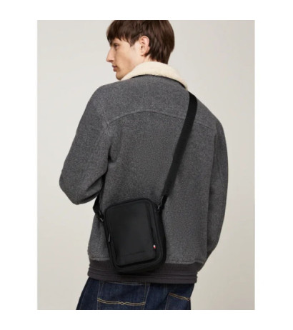 Tommy Hilfiger TH Repreve Mini Reporter AM0AM12688 BDS (TH1224-a) käekott