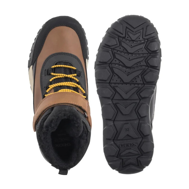 Geox J Trekkyup B Abx E LT Brown/Black J46MBE 0MEMS C0275 (GE200-c) saapad