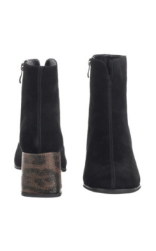 Maciejka Czarne K7202-01/00-8 (MA1445-b) kingad