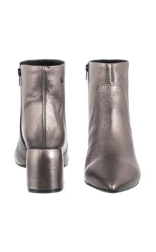 Nepeke Himzo Aco  (NP59-a) kingad