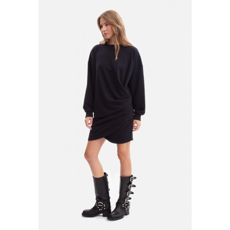 B298 Sukienka dzianinowa z zakładkami - czarna