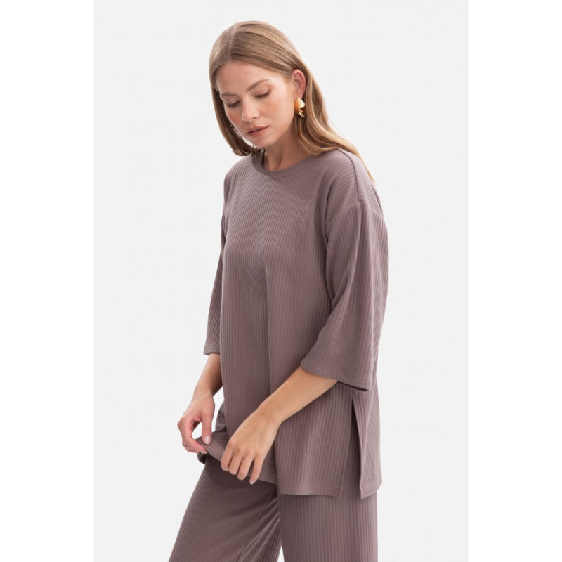 B301 Bluzka z dzianiny prążkowanej - kakaowa