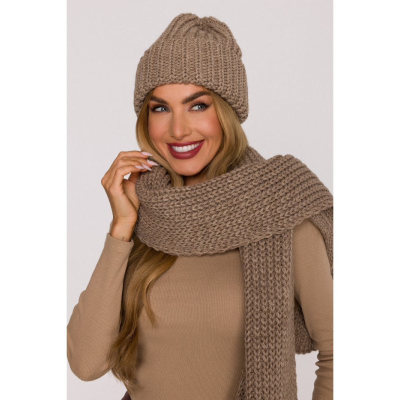 M895 Czapka splot prążkowany - beżowa