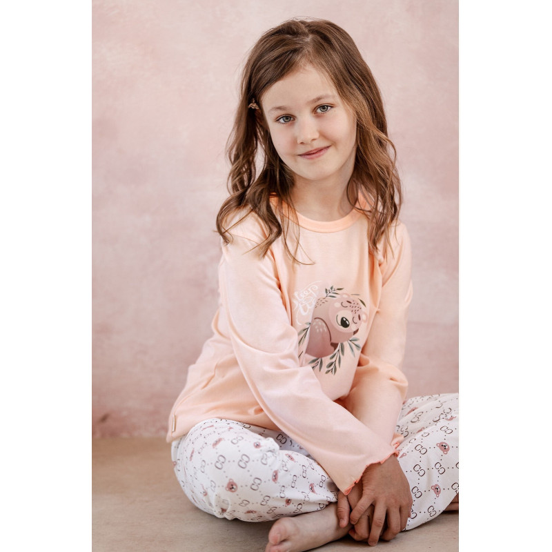 Taro tüdrukule pidžaamad