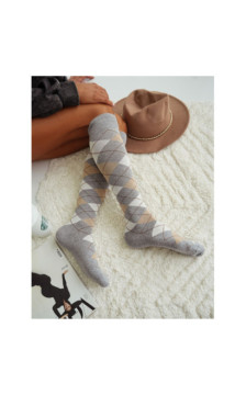 Milena puuvillased sokid põlvini