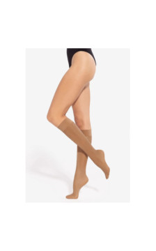 Gatta sokid põlvini