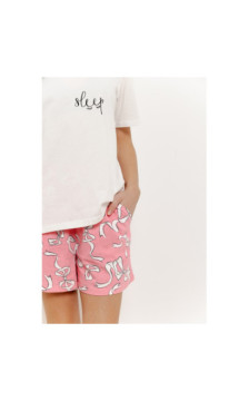 Taro tüdrukule pidžaamad