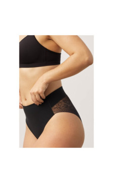 Ysabel Mora salenemist aluspüksid