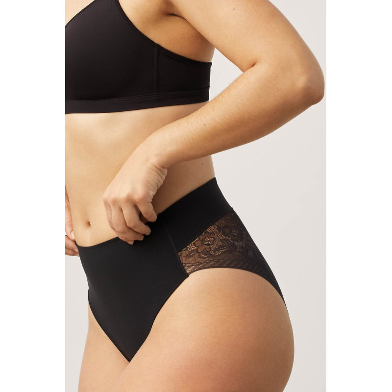 Ysabel Mora salenemist aluspüksid