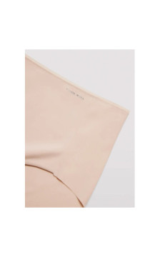 Ysabel Mora salenemist aluspüksid