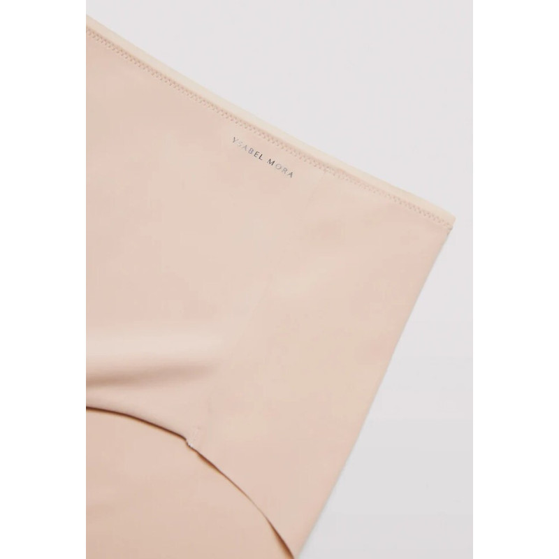 Ysabel Mora salenemist aluspüksid