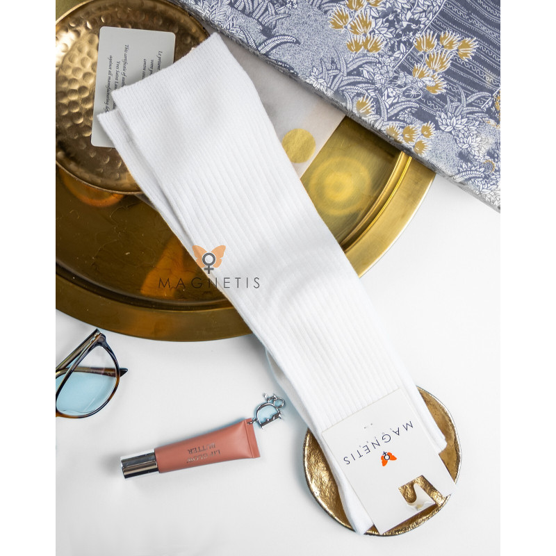 Magnetis puuvillased sokid põlvini