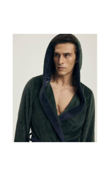 Henderson hommikumantel