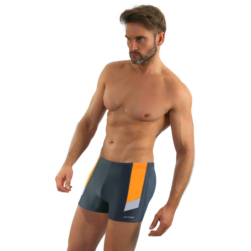 Sesto Senso ujumistrikood