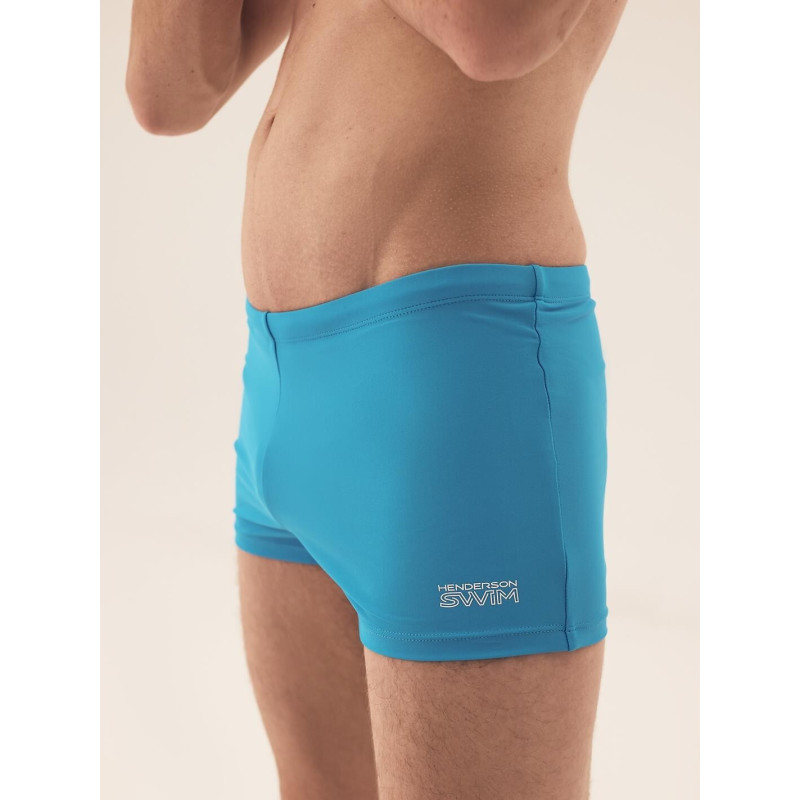 Henderson ujumistrikood