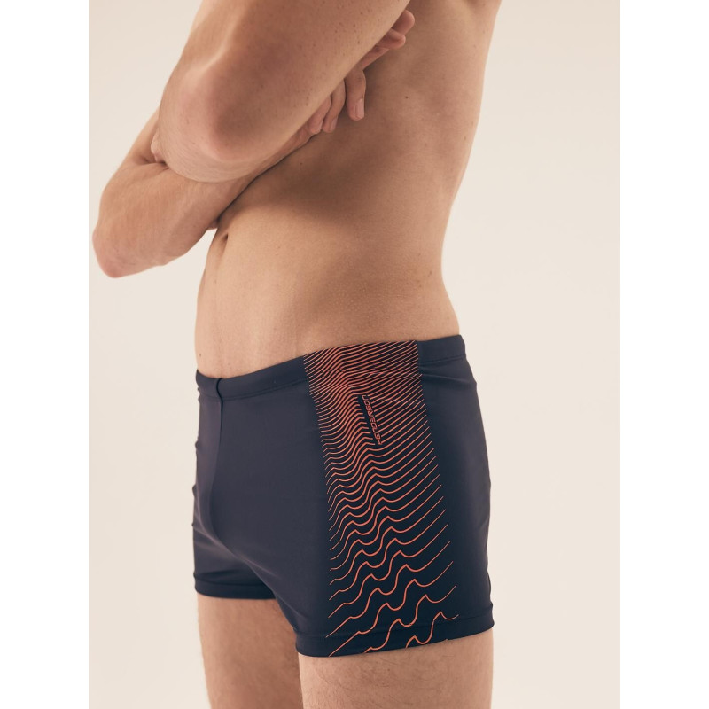 Henderson ujumistrikood