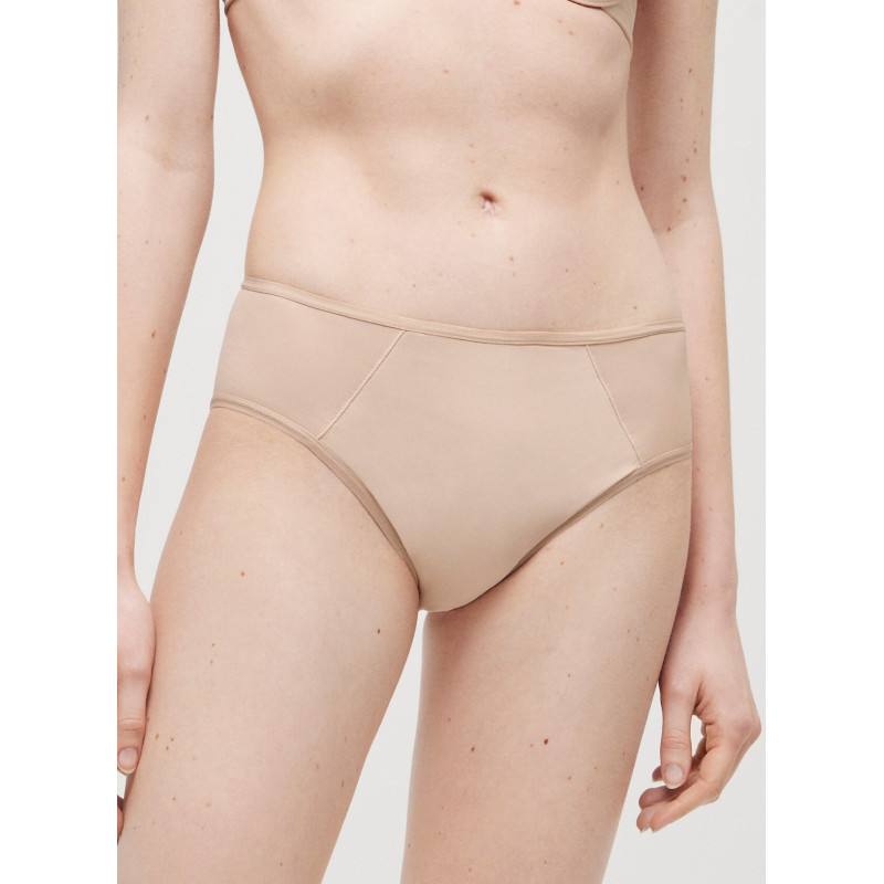 Ysabel Mora aluspüksid