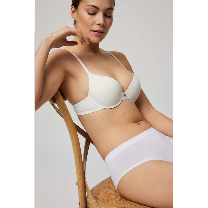 Ysabel Mora aluspüksid