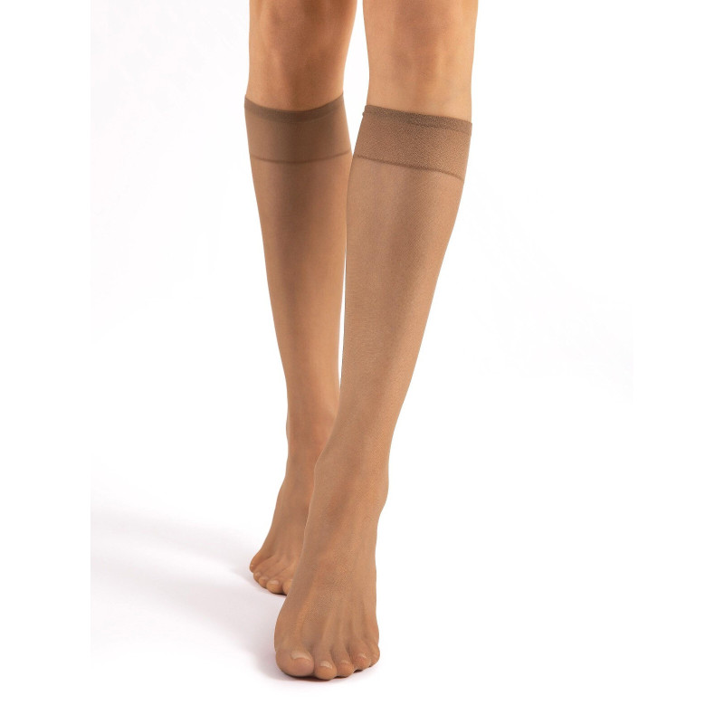 Fiore sokid põlvini