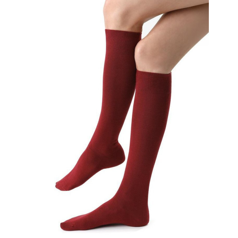 Steven puuvillased sokid põlvini