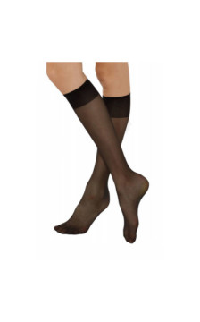 Gatta sokid põlvini