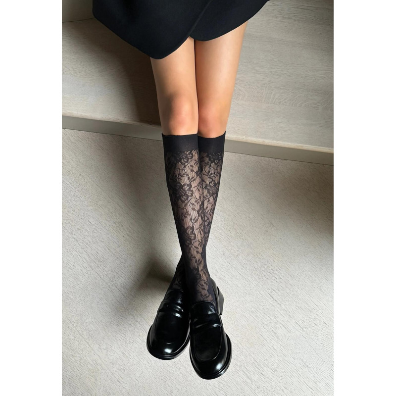 Veneziana sokid põlvini