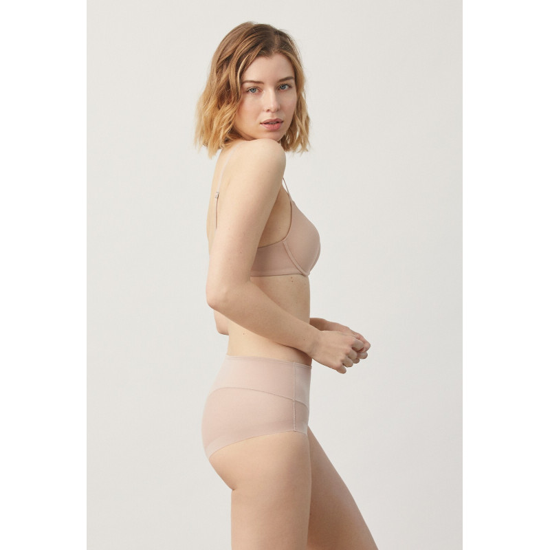 Ysabel Mora aluspüksid