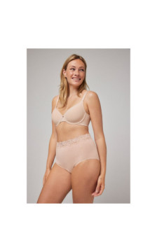 Ysabel Mora salenemist aluspüksid