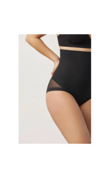 Ysabel Mora salenemist aluspüksid