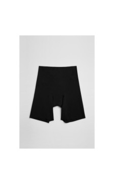 Ysabel Mora pikad aluspüksid