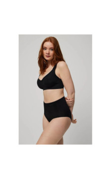 Ysabel Mora salenemist aluspüksid