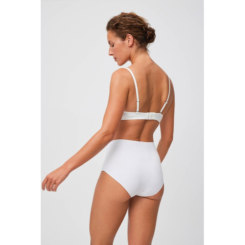 Ysabel Mora aluspüksid