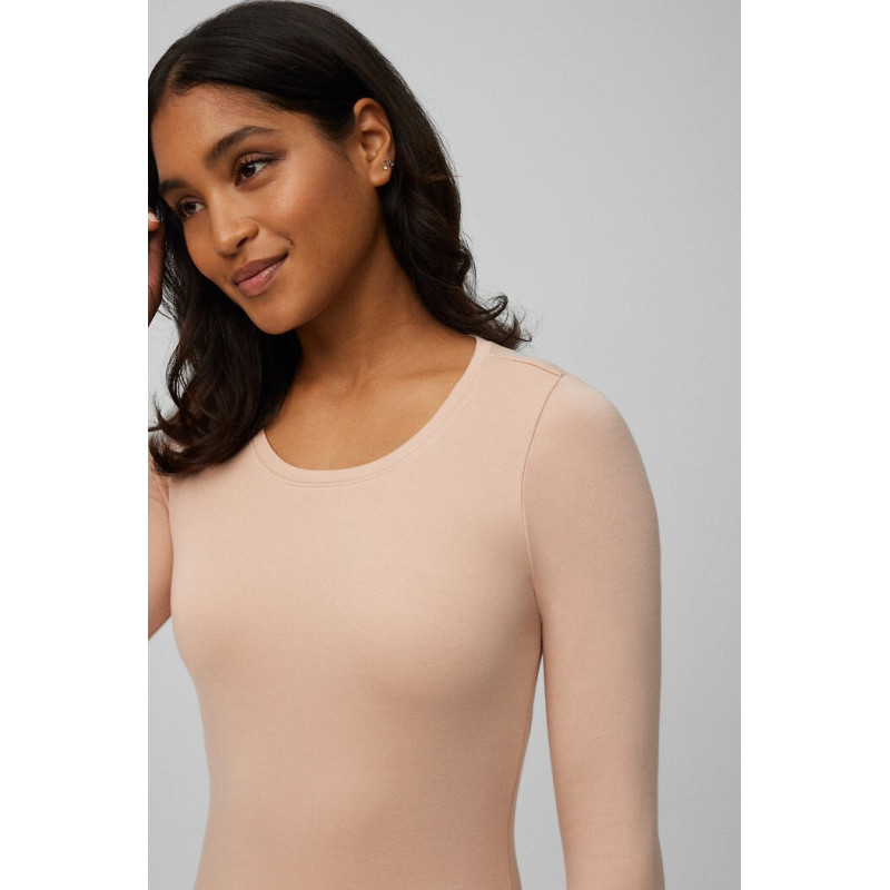 Ysabel Mora pikkade varrukatega särk