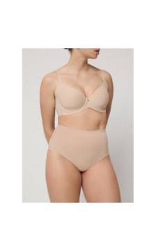 Ysabel Mora salenemist aluspüksid