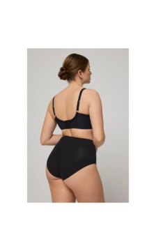 Ysabel Mora salenemist aluspüksid