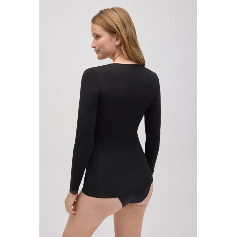 Ysabel Mora pikkade varrukatega särk