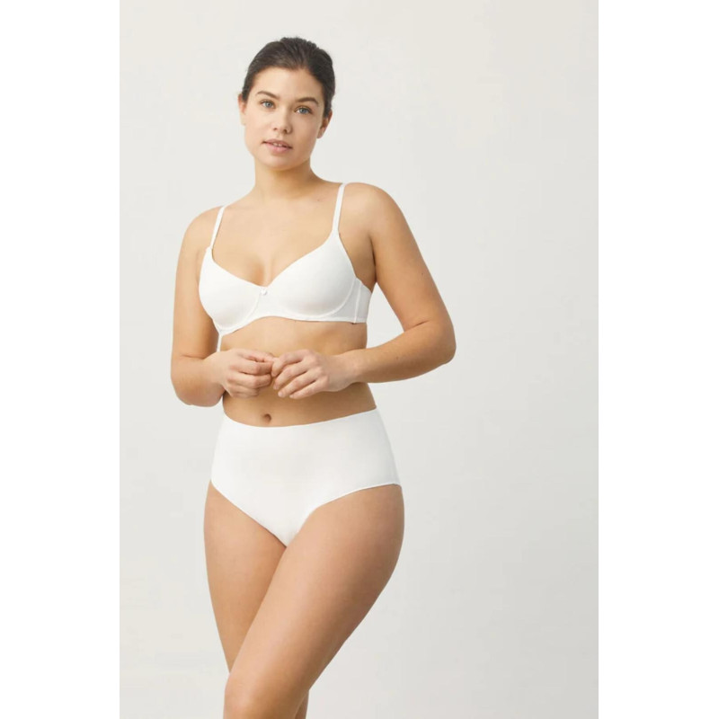 Ysabel Mora aluspüksid