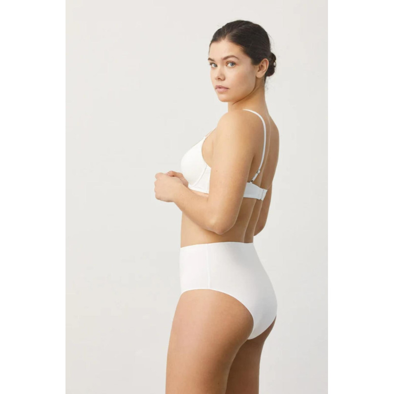 Ysabel Mora aluspüksid