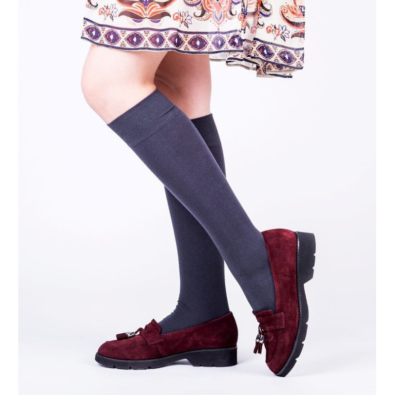 Steven puuvillased sokid põlvini