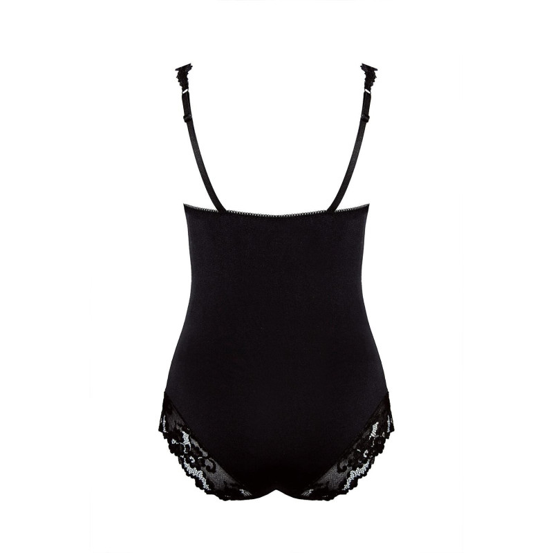 Nipplex seksikad kehad