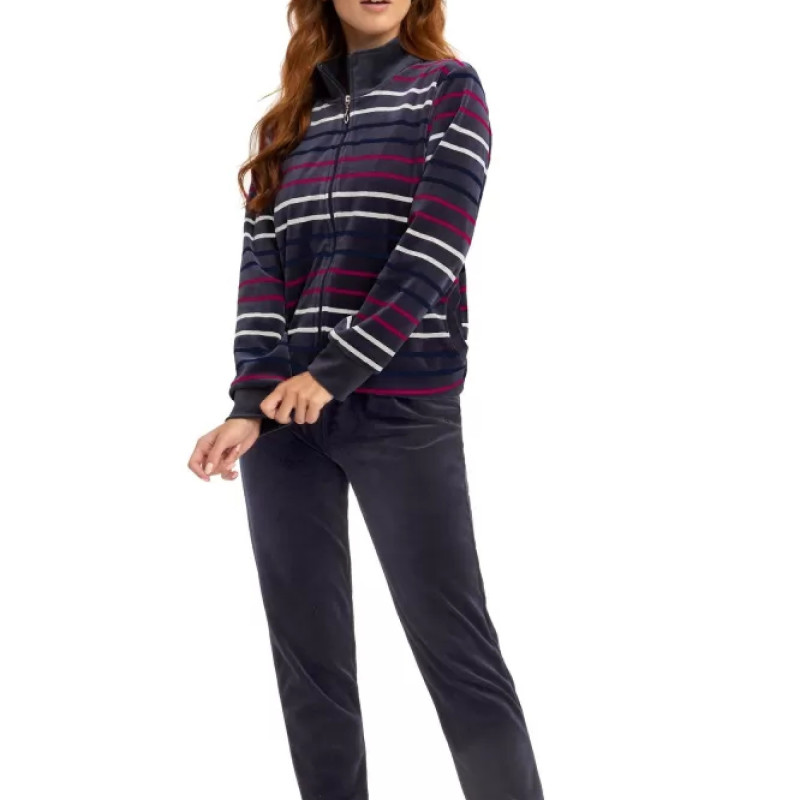 Luna vabaaja ülikond